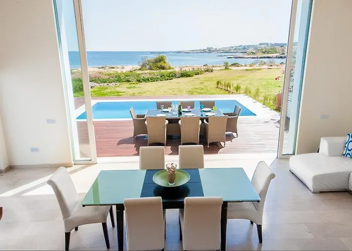 펜션 Luxury Bay View 20 Right On τhe *