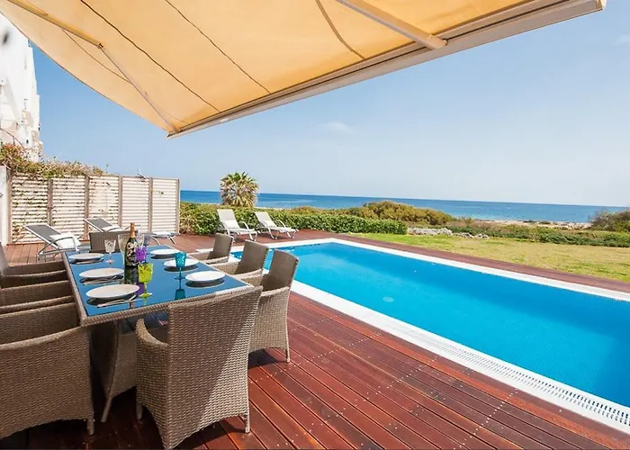 Luxury Bay View 20 Right On τhe
