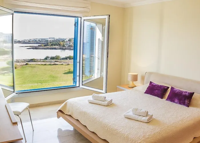 Luxury Bay View 20 Right On τhe